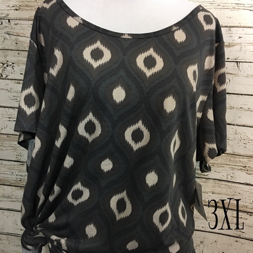 LuLaRoe Classic T